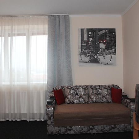Apartment On Lermontova 35A Mukaczewo Zewnętrze zdjęcie