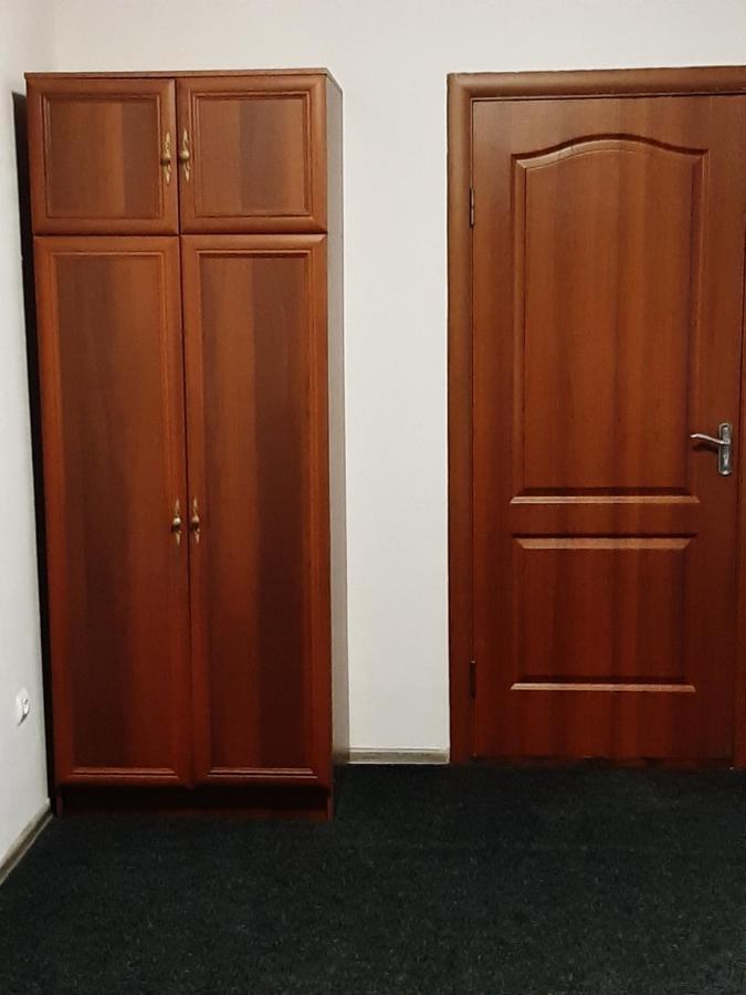 Apartment On Lermontova 35A Mukaczewo Zewnętrze zdjęcie