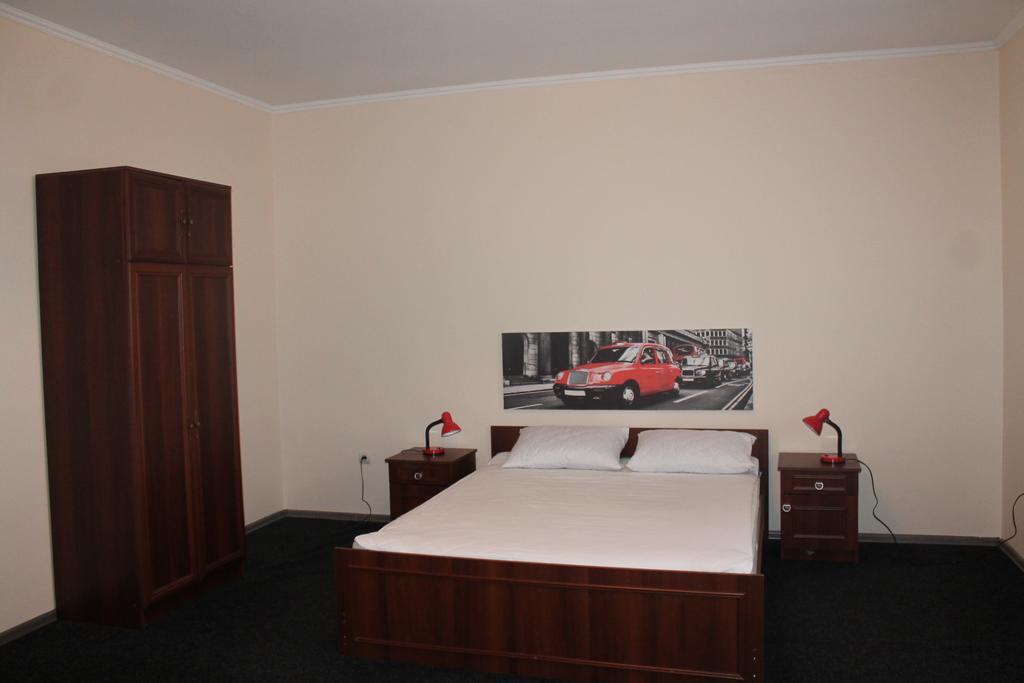 Apartment On Lermontova 35A Mukaczewo Zewnętrze zdjęcie