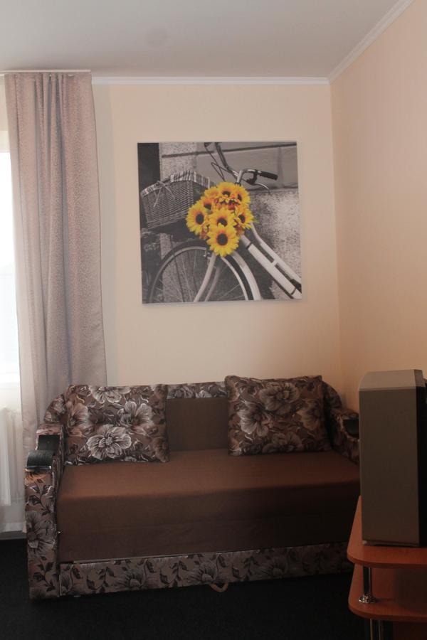 Apartment On Lermontova 35A Mukaczewo Zewnętrze zdjęcie